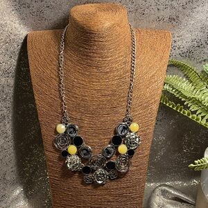 Elegant Silver and Black Floral Necklace